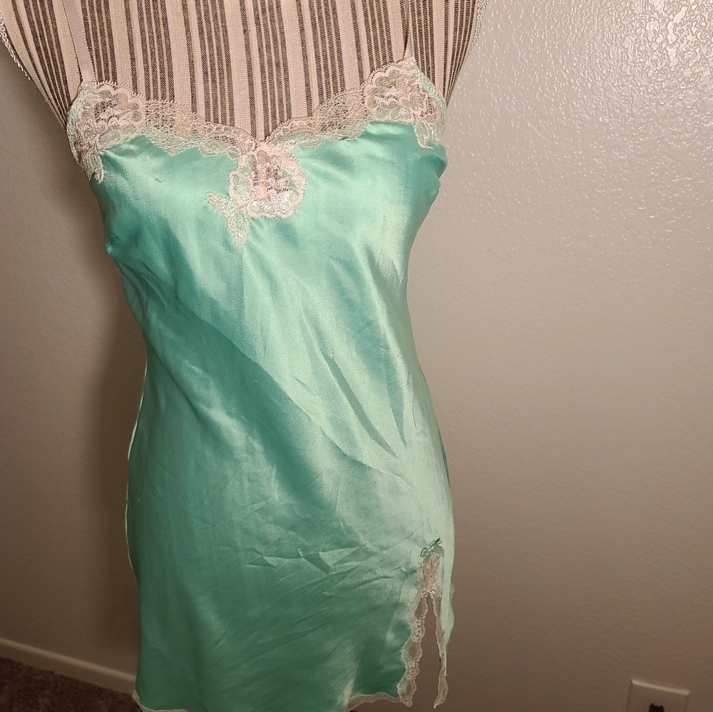 VS nightie